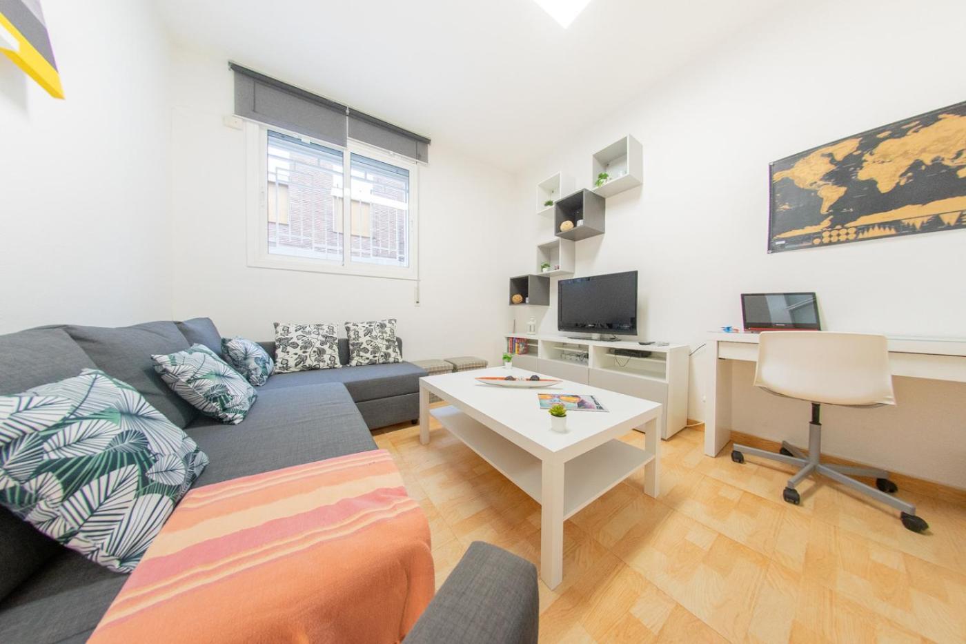 Ahllenrock Como Un Hotel, Pero Solo Para Ti Cornellà de Llobregat Exterior foto
